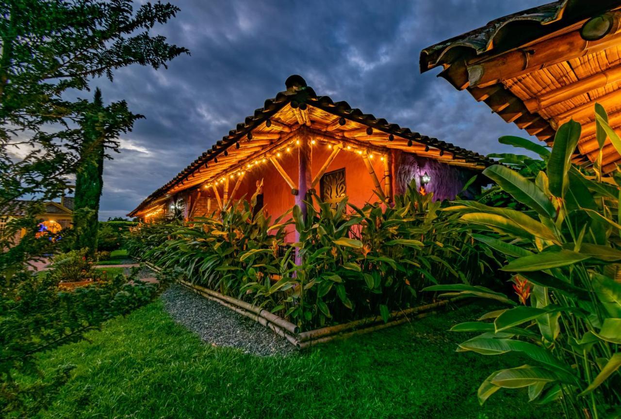 Hotel Campestre Solar De La Luna Albania  Dış mekan fotoğraf