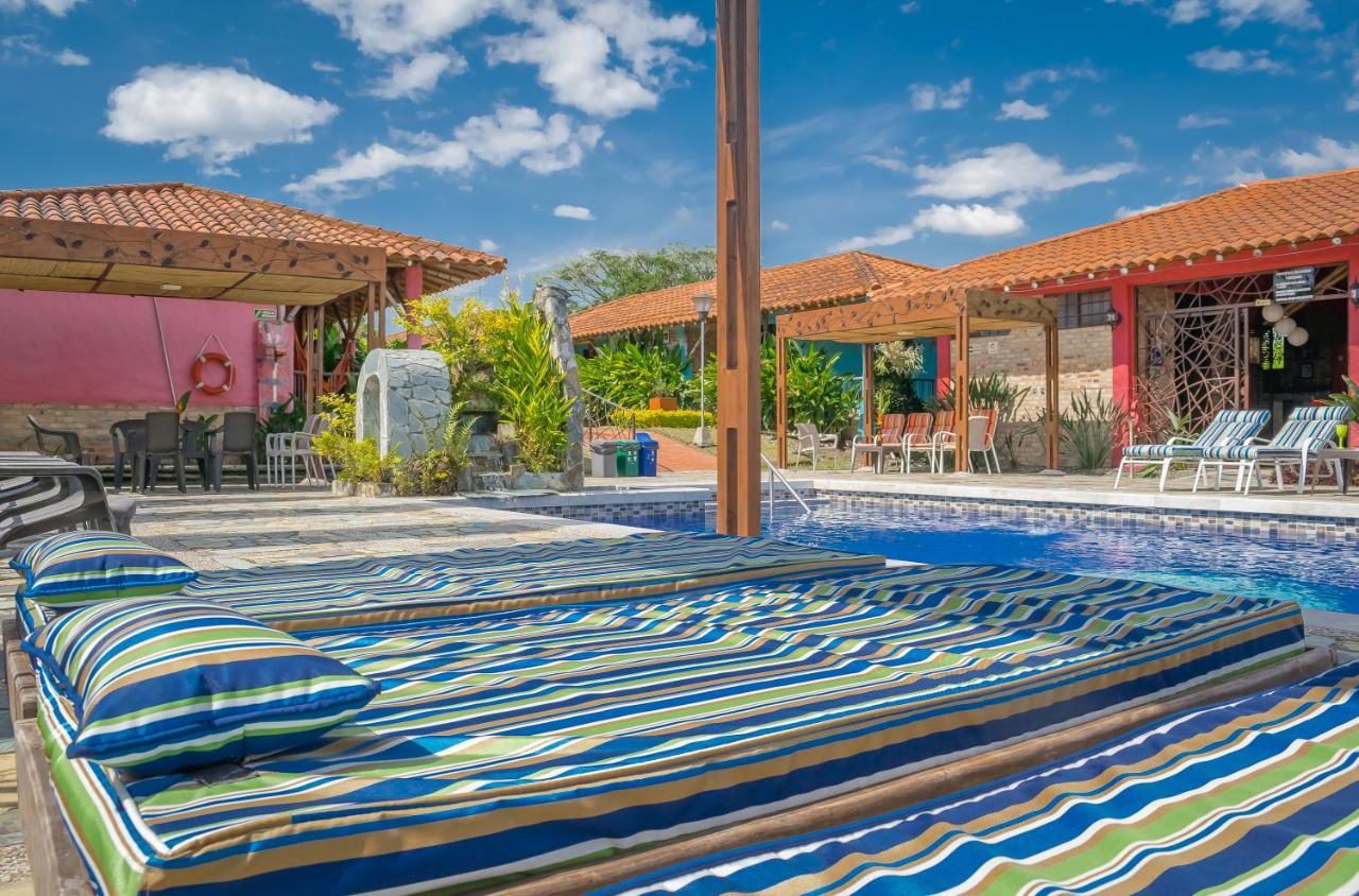 Hotel Campestre Solar De La Luna Albania  Dış mekan fotoğraf