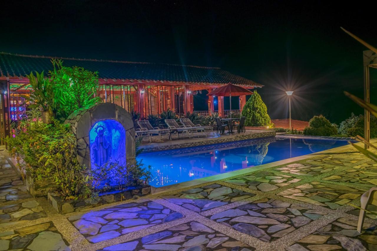 Hotel Campestre Solar De La Luna Albania  Dış mekan fotoğraf